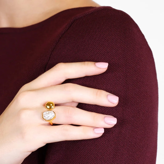 Whim Vionna Ring